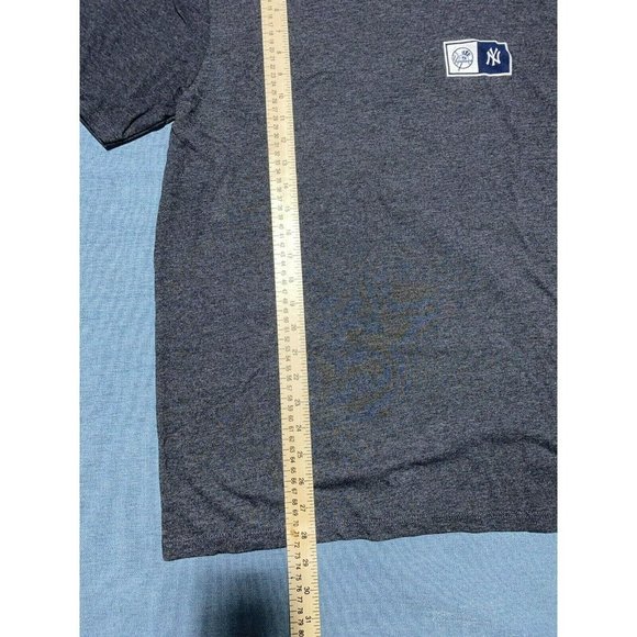 Hurley ‘47 New York Yankees T-Shirt Short Sleeve For Men Color Grey Size M - Picture 2 of 8